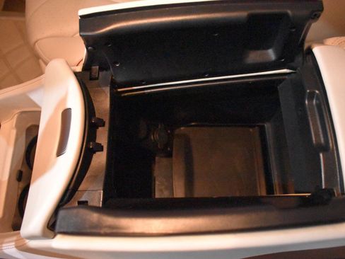 Used 2021 Mercedes-Benz Metris Passenger image 81