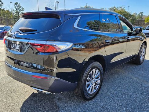 Used 2024 Buick Enclave Premium image 13