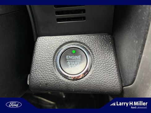 Used 2018 Ford F150 Platinum w/ Technology Package image 30