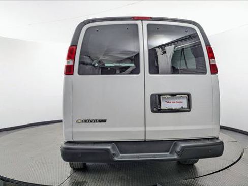 Used 2023 Chevrolet Express 3500 LS RWD image 7