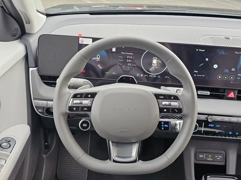 New 2025 Hyundai Ioniq 5 SEL image 14
