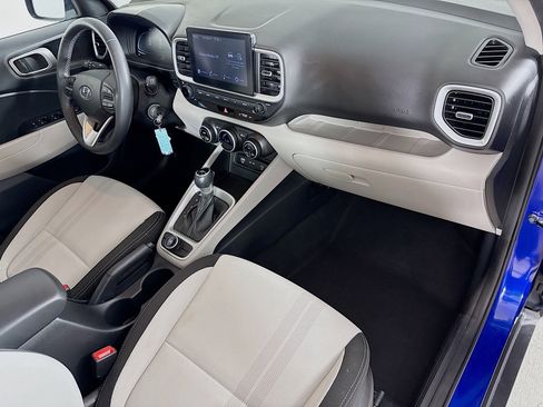 Used 2023 Hyundai Venue SEL w/ Cargo Package FWD image 35