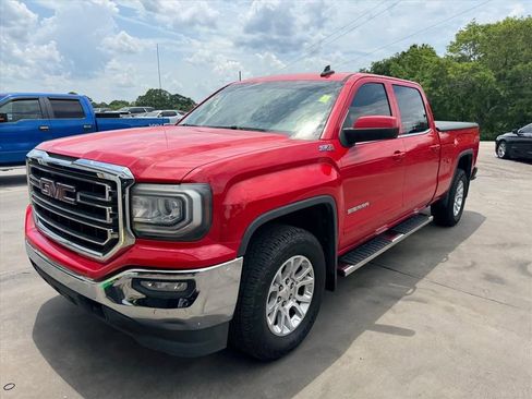 Used 2016 GMC Sierra 1500 SLE w/ SLE Value Package AWD/4WD image 10