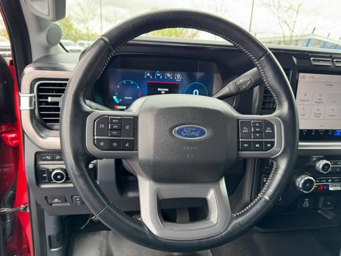 Used 2023 Ford F250 Lariat w/ FX4 Off-Road Package AWD/4WD image 17
