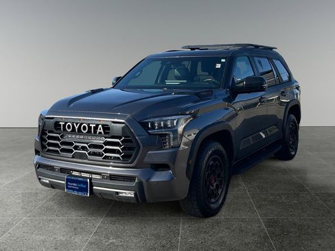 Used 2024 Toyota Sequoia TRD Pro AWD/4WD image 3