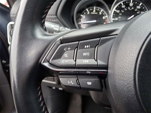 Used 2023 MAZDA CX-5 Carbon Edition image 22