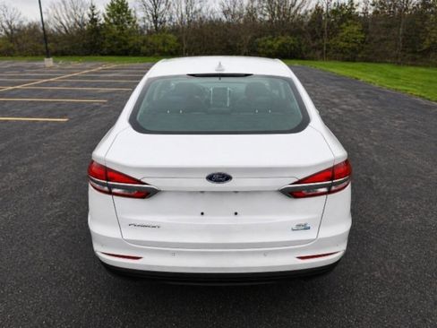 Used 2020 Ford Fusion SE AWD/4WD image 6