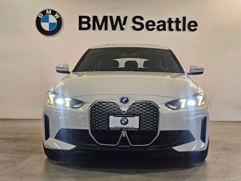 Used 2025 BMW i4 xDrive40i w/ Parking Assistance Package image 6