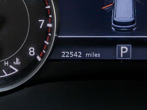 Used 2023 Nissan Armada Platinum w/ Captain's Chairs Package image 17