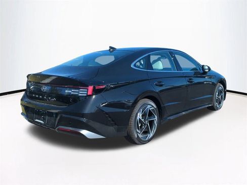New 2026 Hyundai Sonata SEL FWD image 5
