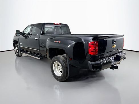 Used 2017 Chevrolet Silverado 3500 High Country w/ Duramax Plus Package AWD/4WD image 7