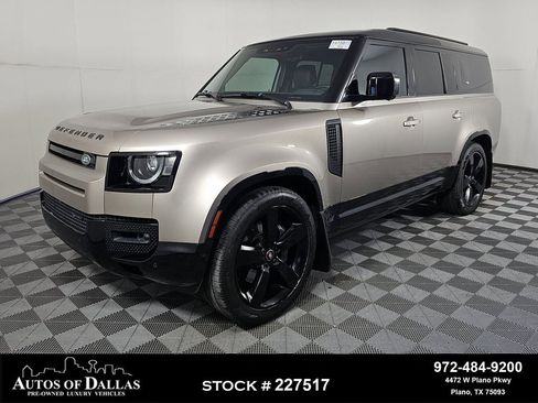 Used 2023 Land Rover Defender 130 X-Dynamic SE image 1