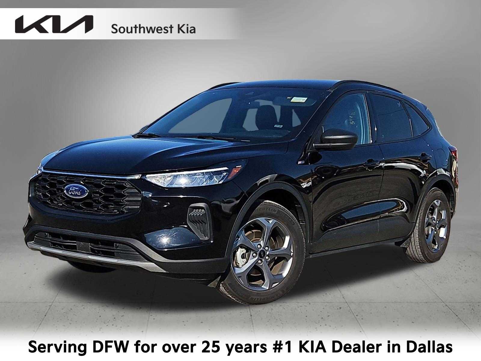 Used 2025 Ford Escape ST-Line FWD image 1