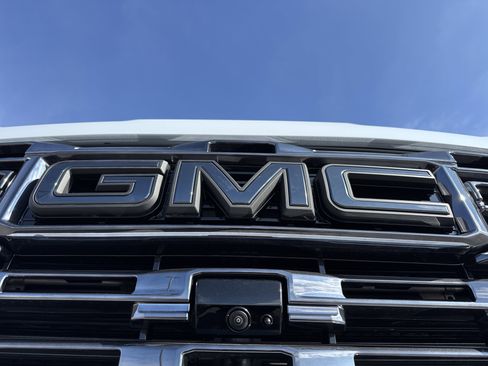 New 2026 GMC Sierra 2500 Denali Ultimate w/ Max Trailering Package image 14