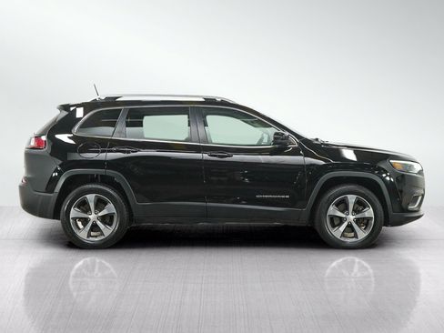 Used 2019 Jeep Cherokee Limited w/ Technology Group AWD/4WD image 6