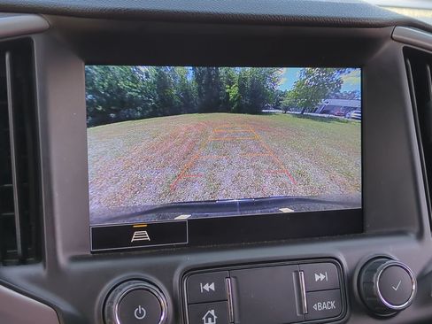 Used 2022 GMC Terrain AT4 AWD/4WD image 7