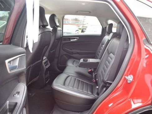 Used 2024 Ford Edge SEL w/ Convenience Package image 34