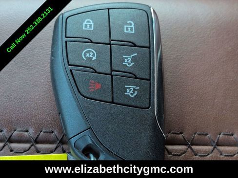 Used 2024 GMC Yukon XL Denali Ultimate AWD/4WD image 38