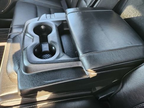 Used 2022 RAM 1500 Limited image 33