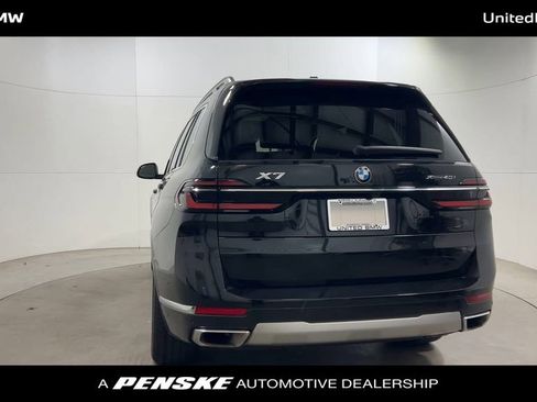 Used 2023 BMW X7 xDrive40i w/ Premium Package image 7