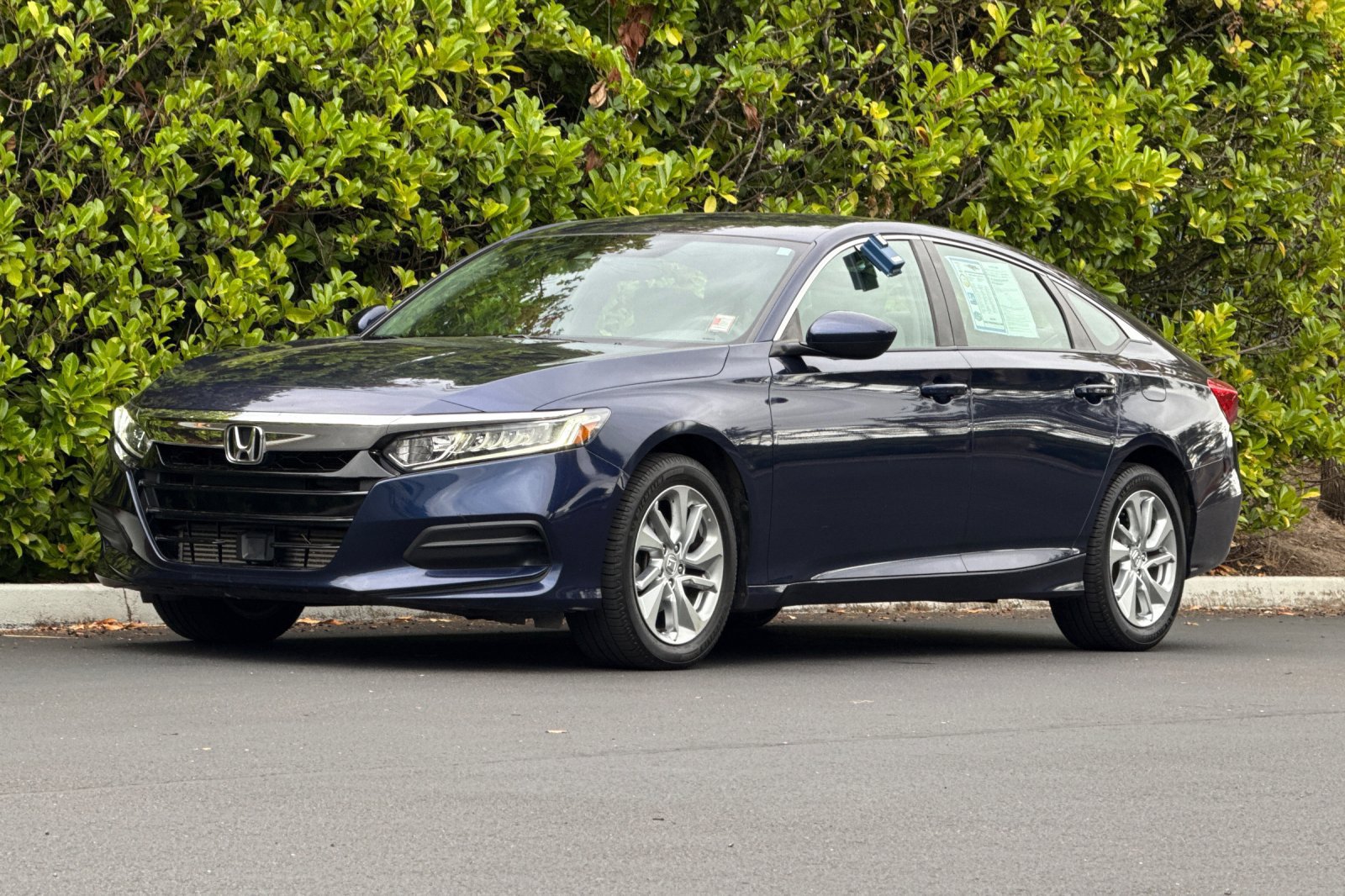Used 2018 Honda Accord LX image 8