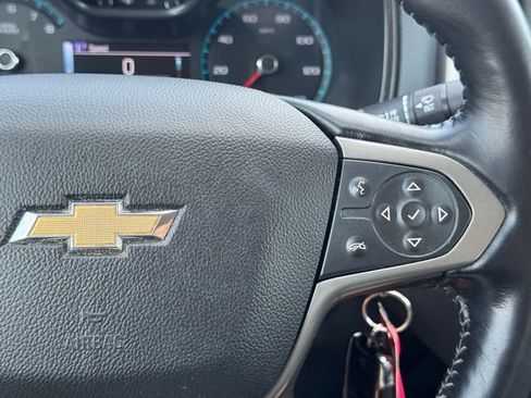 Used 2017 Chevrolet Colorado Z71 AWD/4WD image 25