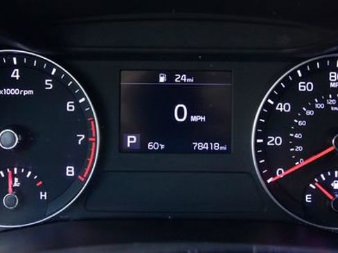 Used 2020 Kia Forte LXS image 25