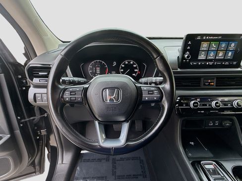 Certified 2023 Honda Pilot EX-L image 10