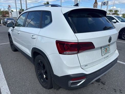 Used 2022 Volkswagen Taos SE image 7