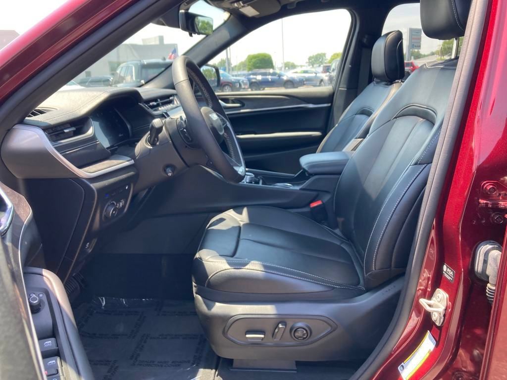 New 2024 Jeep Grand Cherokee Limited 4xe w/ Luxury Tech Group II AWD/4WD image 10