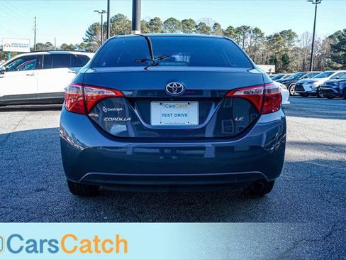 Used 2018 Toyota Corolla LE image 14