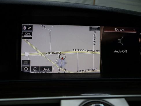 Used 2016 Lexus LS 460 w/ Comfort Package RWD image 23