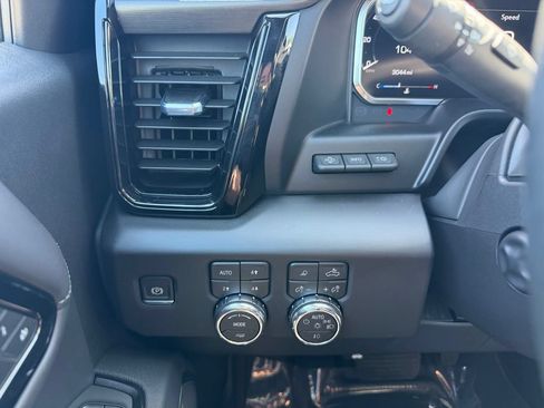 Used 2026 GMC Sierra 1500 AT4X AWD/4WD image 11