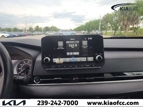 Used 2022 Mitsubishi Outlander SE FWD image 19