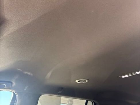 Used 2025 GMC Yukon Elevation w/ LPO, Floor Liner Package RWD image 10