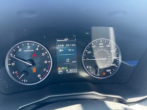 Used 2022 Subaru Outback Limited AWD/4WD image 9