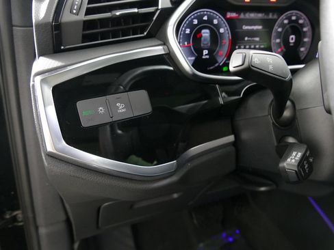 Used 2023 Audi Q3 2.0T Premium Plus w/ Premium Plus Package AWD/4WD image 14