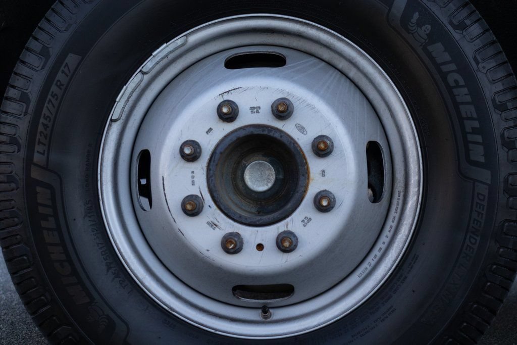 Used 2020 Ford F350 XL w/ Power Equipment Group RWD image 10