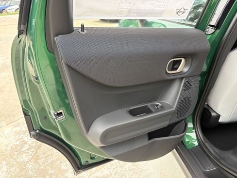 New 2026 MINI Cooper 4-Door Hardtop FWD image 13