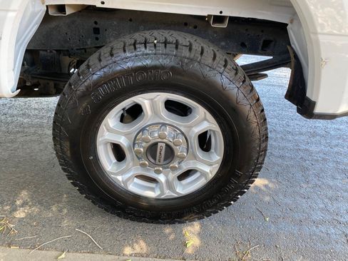 Used 2025 Ford F250 XLT w/ FX4 Off-Road Package AWD/4WD image 19