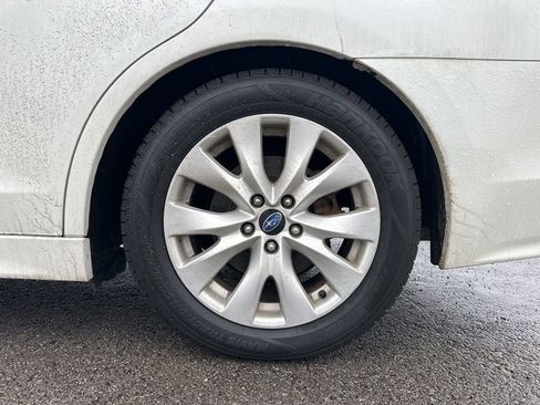 Used 2017 Subaru Legacy 2.5i Premium image 6