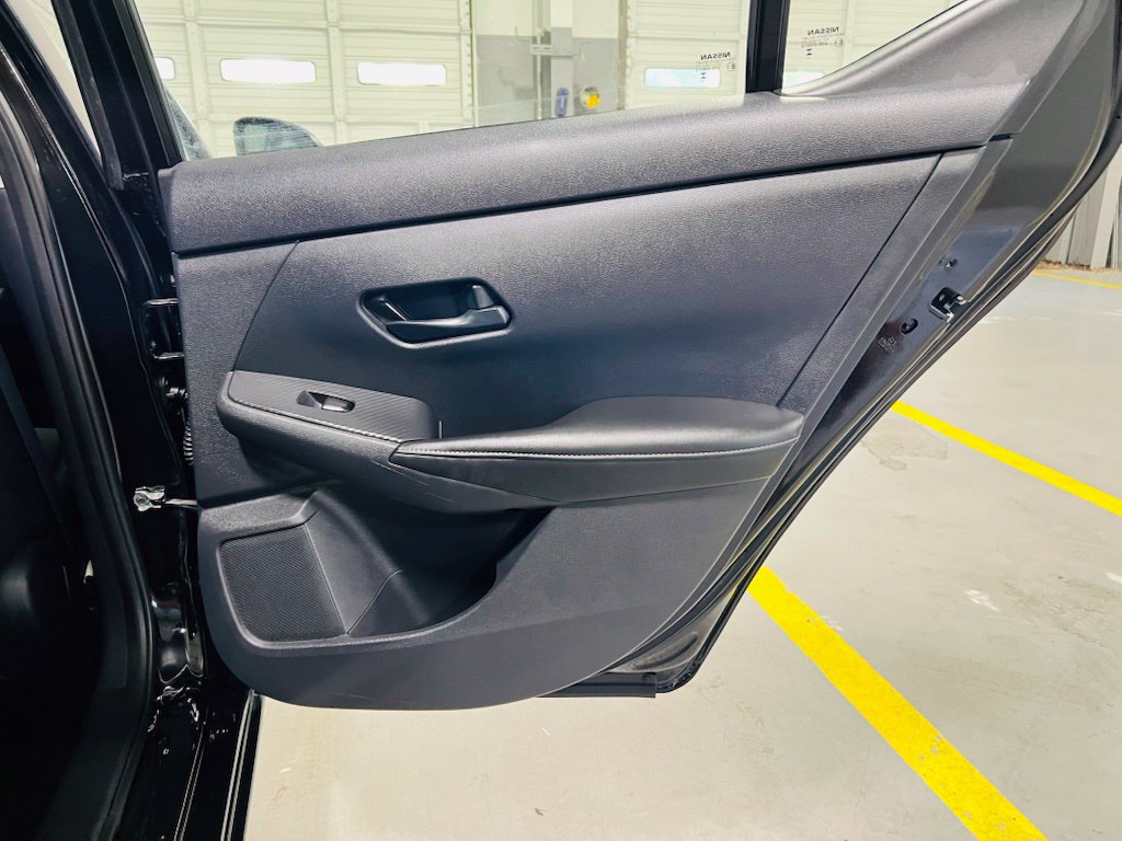 Used 2025 Nissan Sentra S FWD image 34