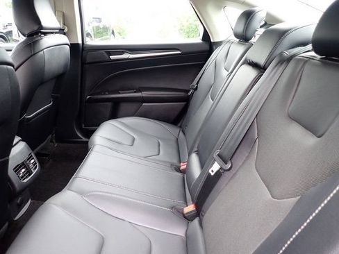Used 2020 Ford Fusion Titanium AWD/4WD image 12
