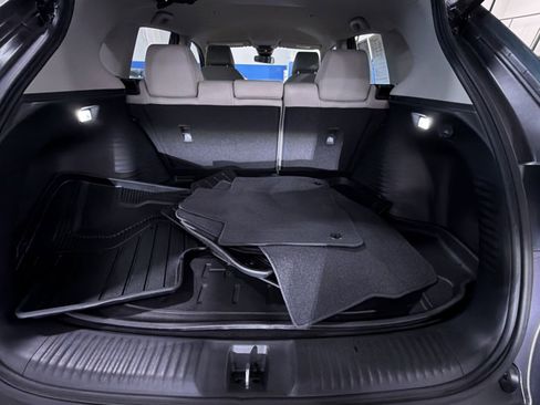 Used 2023 Honda HR-V LX image 34