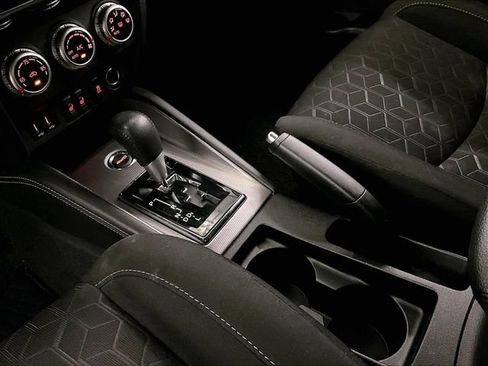 Used 2020 Mitsubishi Outlander Sport SE AWD/4WD image 16