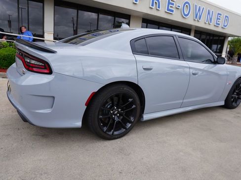 Used 2022 Dodge Charger Scat Pack image 6