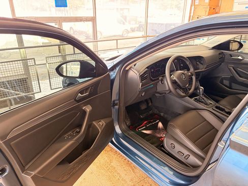 Used 2021 Volkswagen Jetta SEL image 10