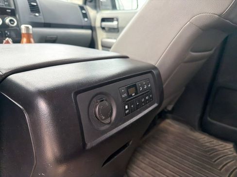 Used 2018 Toyota Sequoia Limited AWD/4WD image 45