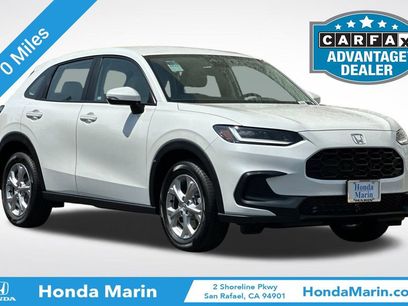 Used 2025 Honda HR-V LX
