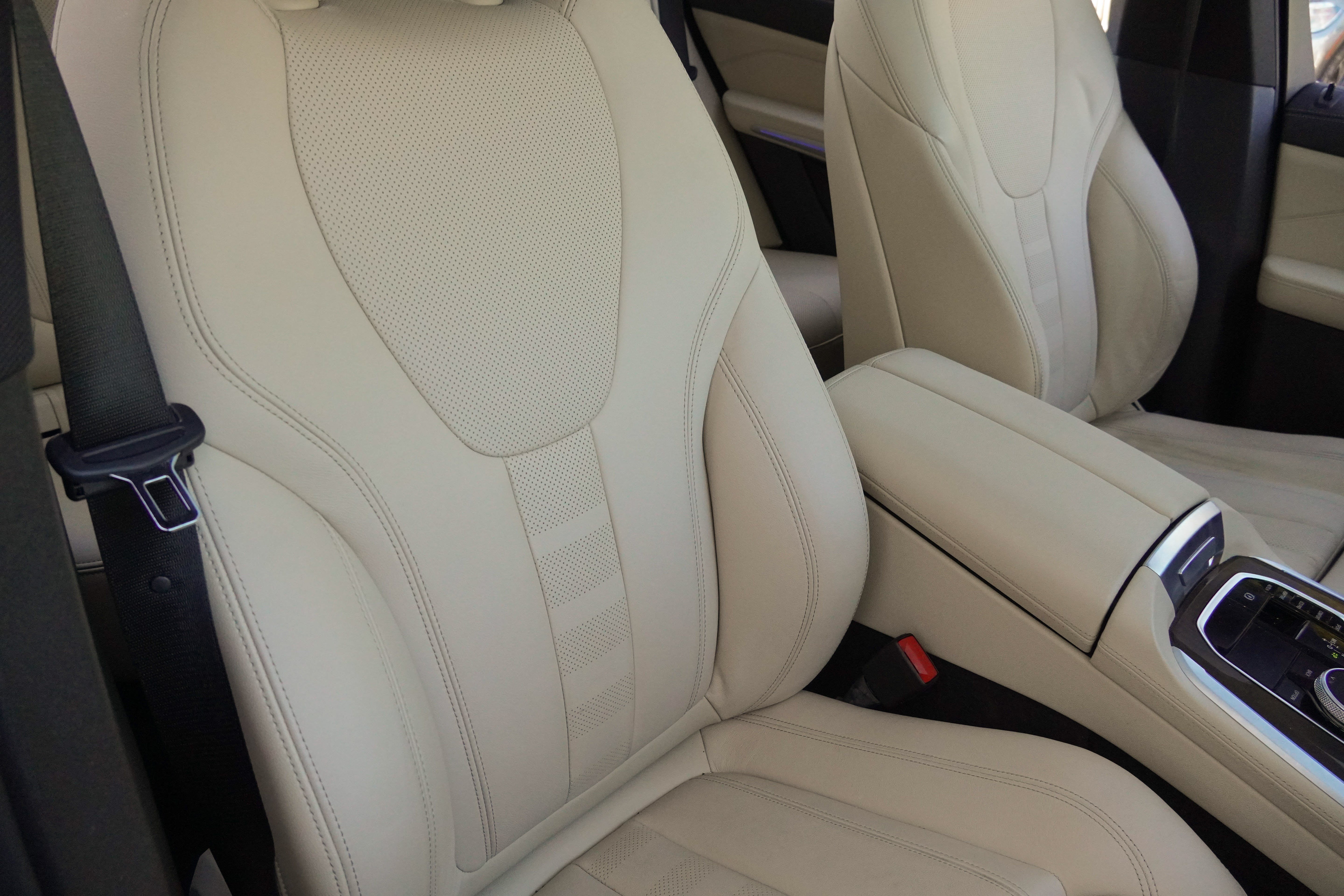 Used 2022 BMW X5 sDrive40i RWD image 14